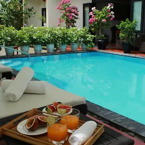 https://phuc-thao-villa.hotelsofhoian.com